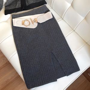 NWOT Ribbed Knit Pencil skirt